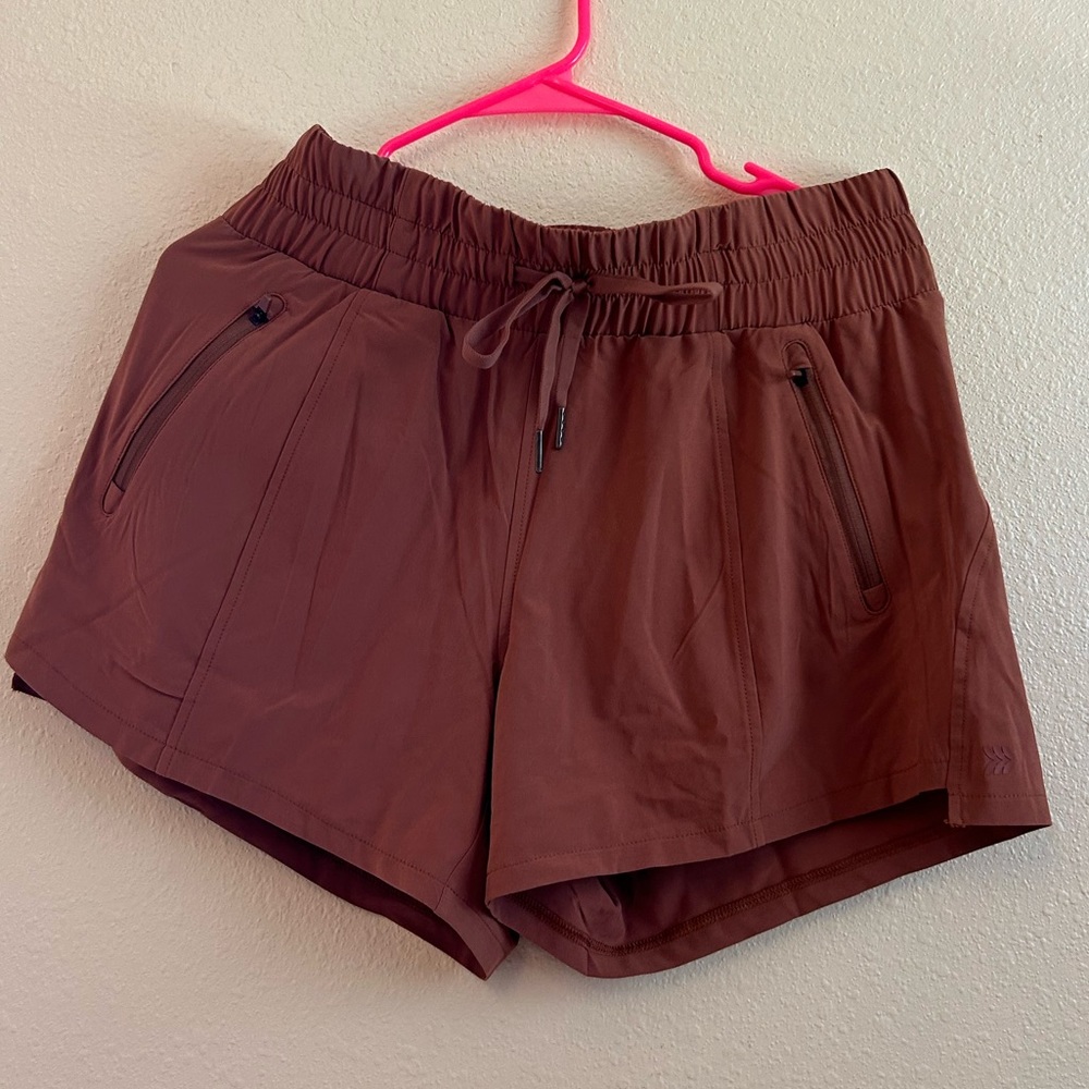 Athletic shorts